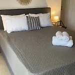 Armyra - With Sea Views & Shared Pool Apartahotel 4*