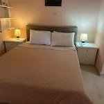 Apartahotel Armyra - With Sea Views & Shared Pool 4*