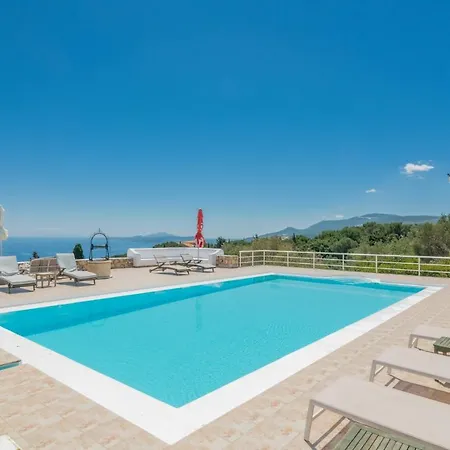 Armyra - With Sea Views & Shared Pool Lägenhetshotell