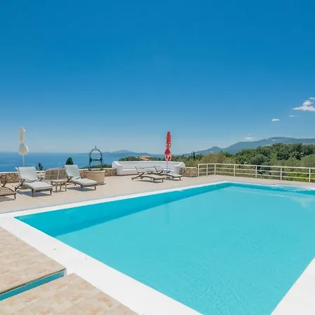 Armyra - With Sea Views & Shared Pool 4*