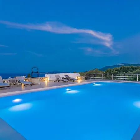 Armyra - With Sea Views & Shared Pool Lägenhetshotell 4*