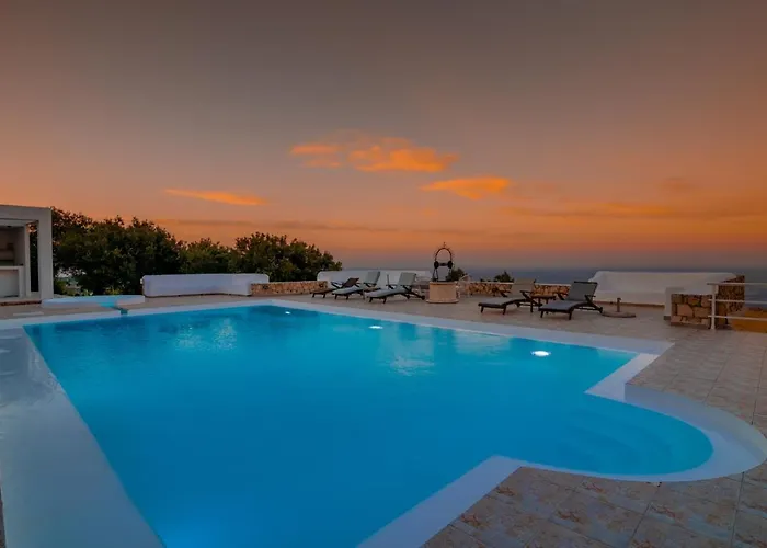 Lägenhetshotell Armyra - With Sea Views & Shared Pool Volímai