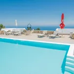 Aparthotel Armyra - With Sea Views & Shared Pool Volímai