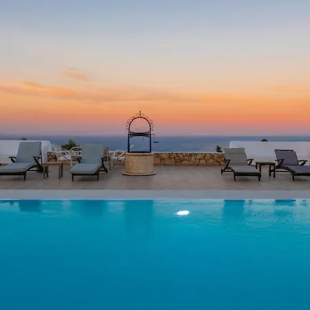 Armyra Aparthotel