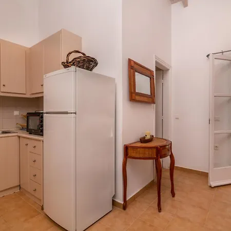 Armyra Aparthotel Volimes