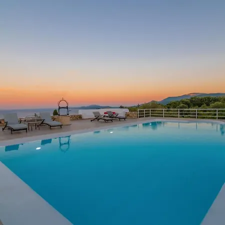 Armyra - With Sea Views & Shared Pool 4*