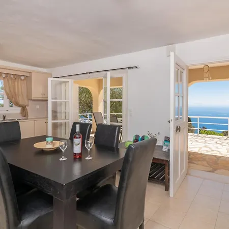 Armyra - With Sea Views & Shared Pool 4* Volímai